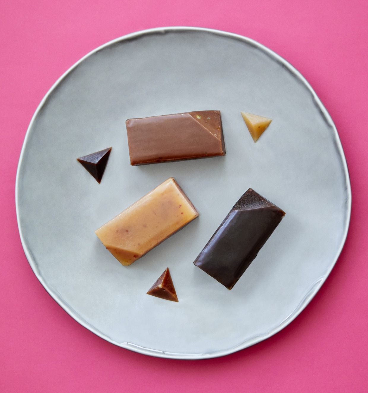 yokan 3種　／　さいとう製菓株式会社